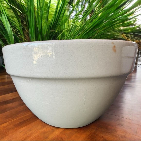 VINTAGE Faianta Sighisoara Romanian Ceramic Nesting Bowls – Set of 2 - Picture 10 of 11